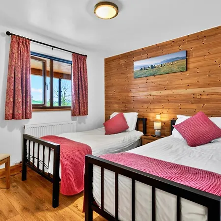 Finest Retreats - Blake Fell *